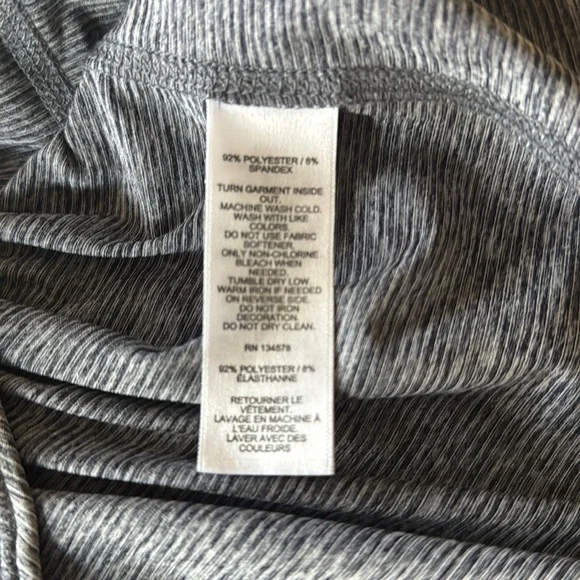 Vineyard Vines The Shep Shirt Lightweight 1/4 Zip—Size Medium - Picture 5 of 5